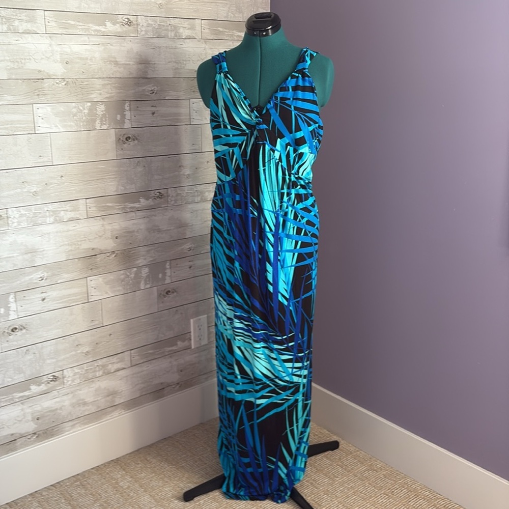 DENVER HAYES Maxi Dress